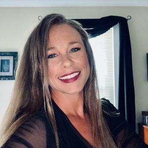 Meet your Posher, Lindsay